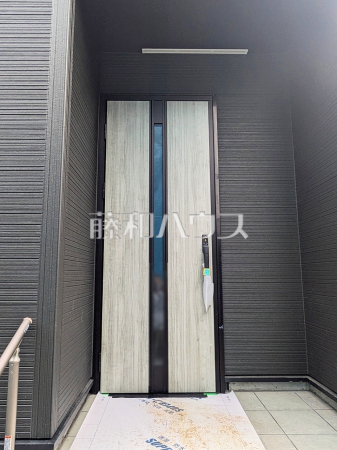 2号棟 玄関 【八王子市弐分方町】 2号棟 玄関 【八王子市弐分方町】