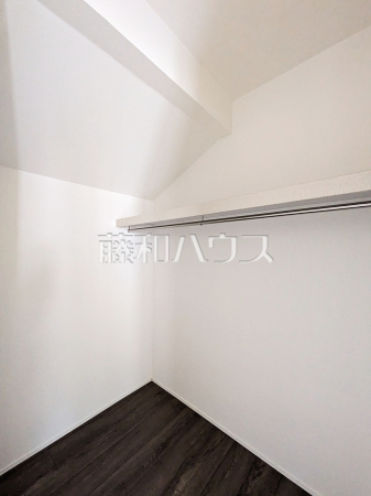 2号棟 ウォークインクローゼット 【八王子市弐分方町】 2号棟 ウォークインクローゼット 【八王子市弐分方町】