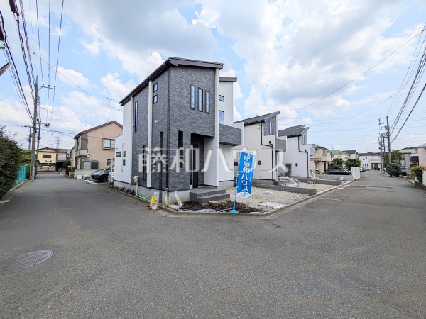 接道状況および現場風景 【三鷹市北野4丁目】 接道状況および現場風景 【三鷹市北野4丁目】