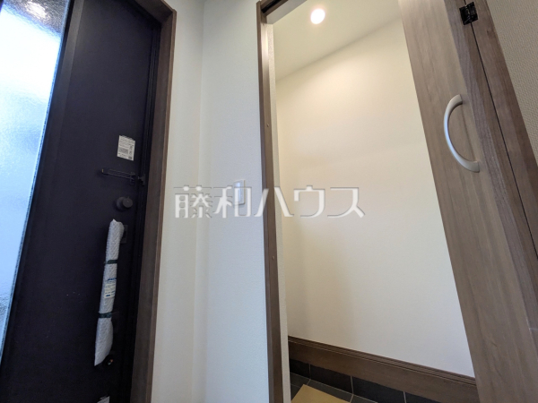 B号棟 シューズインクローク 【三鷹市北野4丁目】 B号棟 シューズインクローク 【三鷹市北野4丁目】