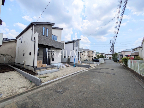 接道状況および現場風景 【三鷹市北野4丁目】 接道状況および現場風景 【三鷹市北野4丁目】