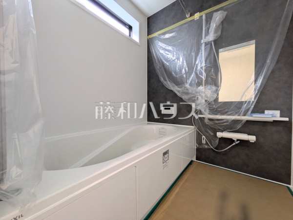 A号棟 浴室(施工中) 【三鷹市北野4丁目】 A号棟 浴室(施工中) 【三鷹市北野4丁目】