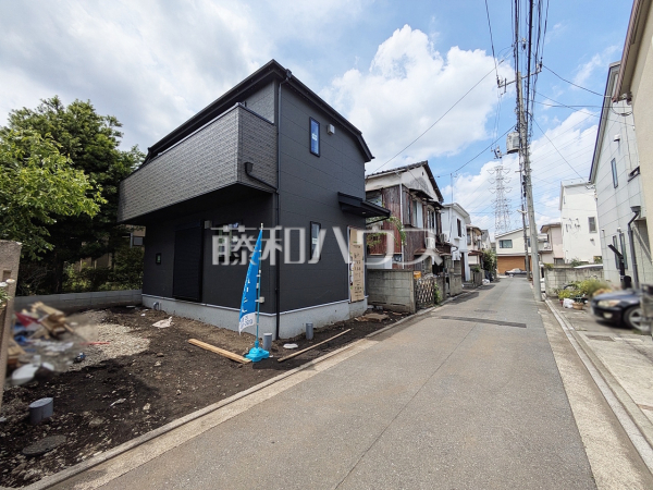 接道状況および現場風景 【武蔵野市吉祥寺南町3丁目】 接道状況および現場風景 【武蔵野市吉祥寺南町3丁目】