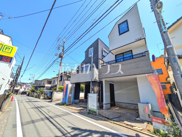 接道状況および現場風景 【八王子市元横山町1丁目】 接道状況および現場風景 【八王子市元横山町1丁目】