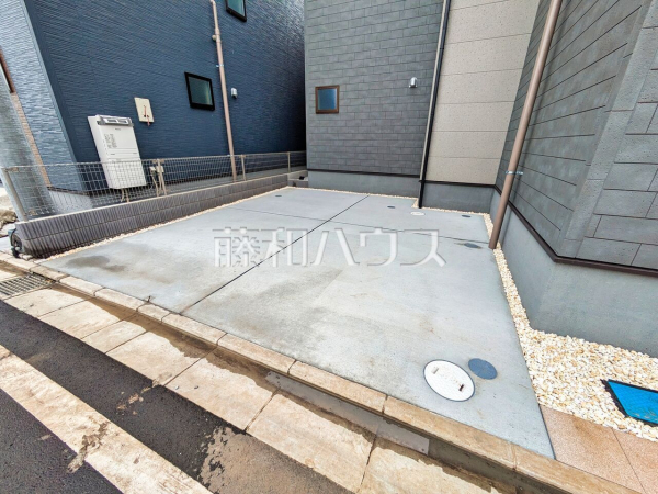 2号棟 カースペース 【所沢市大字上安松】 2号棟 カースペース 【所沢市大字上安松】