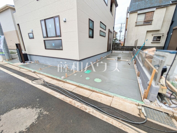 4号棟 カースペース 【所沢市大字上安松】 4号棟 カースペース 【所沢市大字上安松】