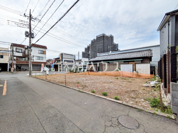 接道状況および現場風景 【新座市野火止1丁目】 接道状況および現場風景 【新座市野火止1丁目】