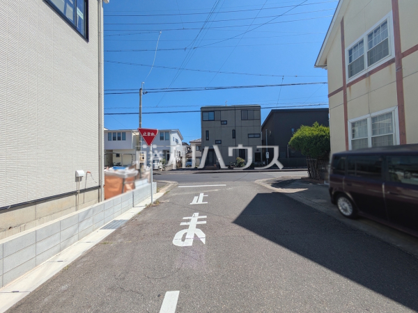 接道状況および現場風景 【春日井市前並町2丁目】 接道状況および現場風景 【春日井市前並町2丁目】