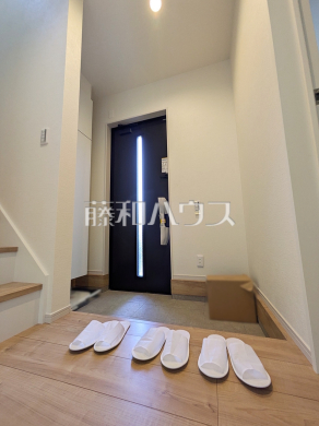 玄関 【府中市幸町1丁目】