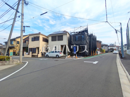 ≪接道状況≫前面道路はゆとりの5.2m。車の出し入れも楽々です。 【府中市幸町1丁目】/撮影日2026/06/19