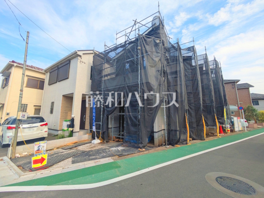 ≪現地外観≫食洗器・床暖房・浴室暖房乾燥機など生活を豊かにする設備が充実した新築分譲住宅です☆【府中市幸町1丁目】
