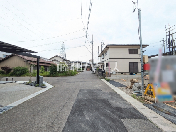 接道状況および現場風景 【春日井市気噴町4丁目】 接道状況および現場風景 【春日井市気噴町4丁目】