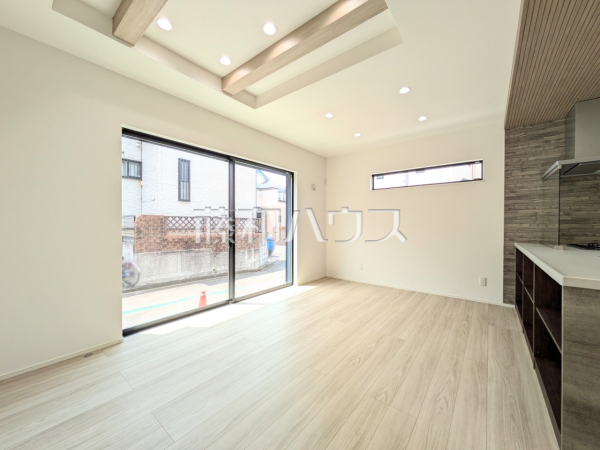 リビング 【朝霞市根岸台4丁目】 リビング 【朝霞市根岸台4丁目】