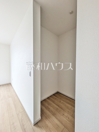 1号棟 ウォークインクローゼット 【富士見市上沢2丁目】 1号棟 ウォークインクローゼット 【富士見市上沢2丁目】