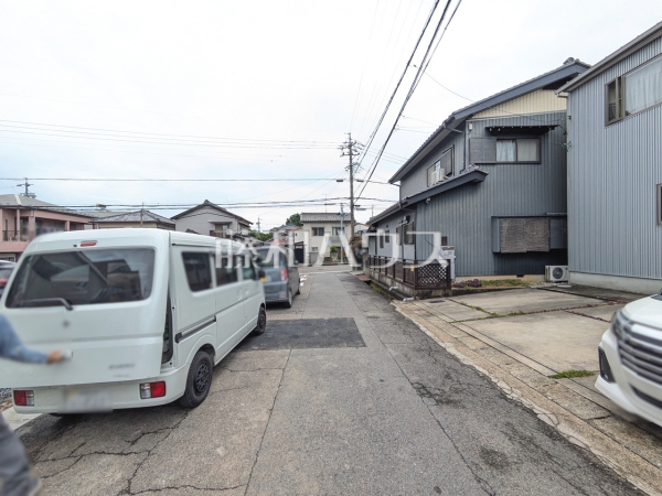 接道状況および現場風景 【小牧市大字池之内】 接道状況および現場風景 【小牧市大字池之内】