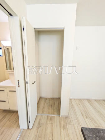 2号棟 収納 【所沢市大字下安松】 2号棟 収納 【所沢市大字下安松】
