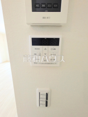 2号棟 給湯機 【所沢市大字下安松】追焚き機能付きなので、生活時間の違う家族に便利です。 2号棟 給湯機 【所沢市大字下安松】追焚き機能付きなので、生活時間の違う家族に便利です。