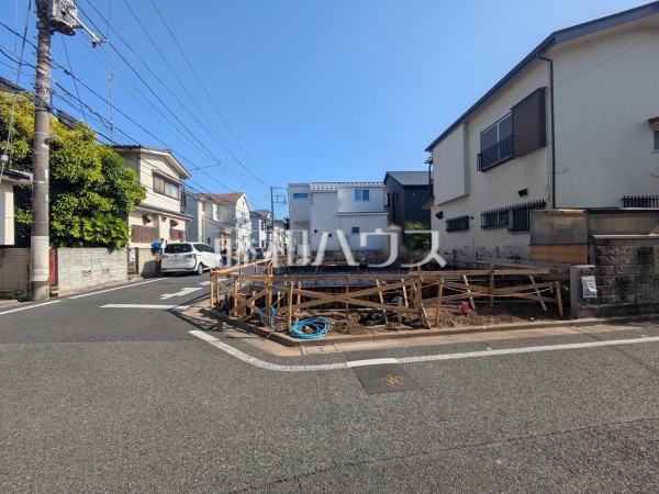 一戸建ての多いエリアのため、静かで落ち着いた雰囲気の街並みです。 【練馬区西大泉2丁目】 一戸建ての多いエリアのため、静かで落ち着いた雰囲気の街並みです。 【練馬区西大泉2丁目】