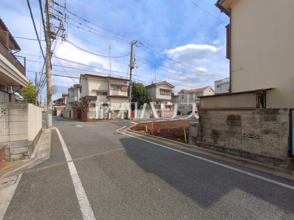 接道状況および現場風景 【練馬区西大泉2丁目】 接道状況および現場風景 【練馬区西大泉2丁目】