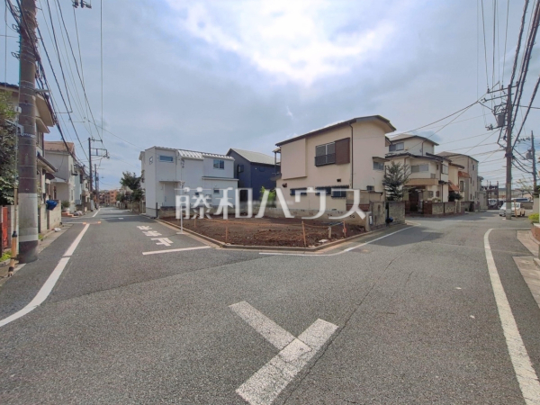 接道状況および現場風景 【練馬区西大泉2丁目】 接道状況および現場風景 【練馬区西大泉2丁目】