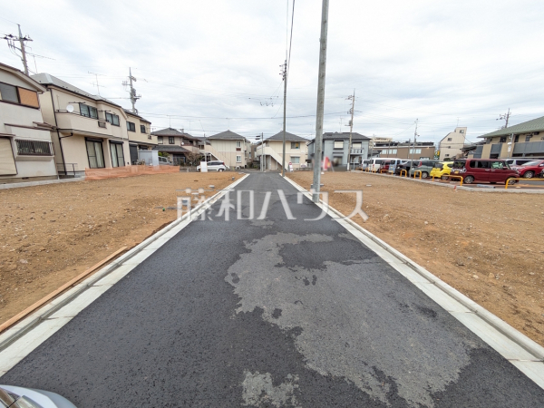 接道状況および現場風景 【東村山市栄町3丁目】 接道状況および現場風景 【東村山市栄町3丁目】