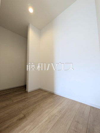 ウォークインクローゼット 【狛江市猪方2丁目】 ウォークインクローゼット 【狛江市猪方2丁目】
