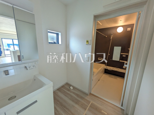 1号棟 洗面室 【春日井市下条町3丁目】