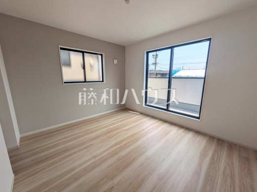 1号棟 居室 【春日井市下条町3丁目】