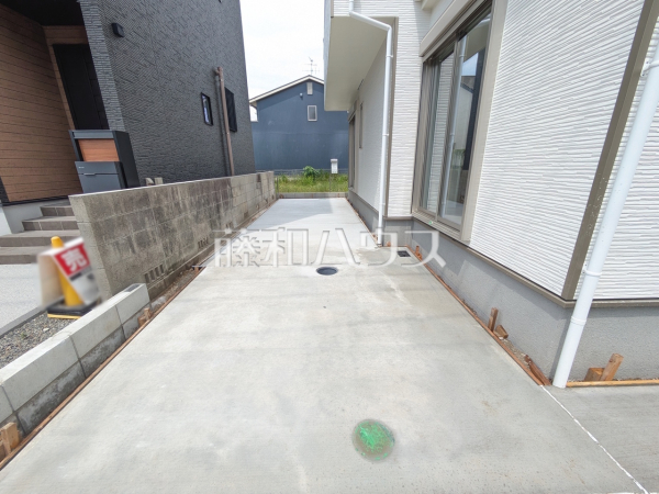 カースペース 【北名古屋市久地野河原】 カースペース 【北名古屋市久地野河原】