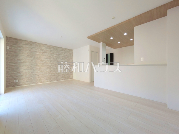 リビング 【武蔵村山市大南4丁目】 リビング 【武蔵村山市大南4丁目】
