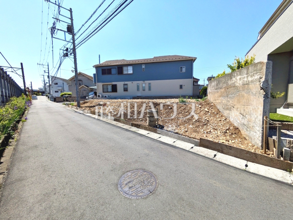 接道状況および現場風景 【東村山市秋津町5丁目】 接道状況および現場風景 【東村山市秋津町5丁目】