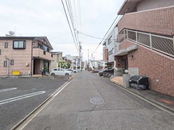 接道状況および現場風景 【名古屋市北区上飯田南町2丁目】 接道状況および現場風景 【名古屋市北区上飯田南町2丁目】