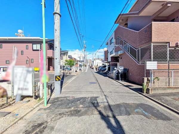 接道状況および現場風景 【名古屋市北区上飯田南町2丁目】 接道状況および現場風景 【名古屋市北区上飯田南町2丁目】