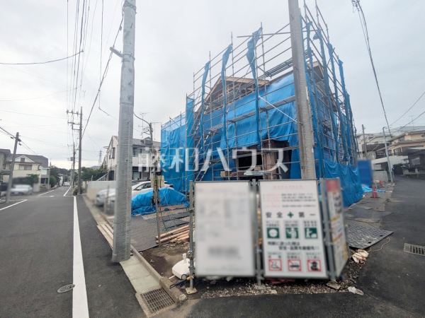 接道状況および現場風景 【調布市深大寺東町7丁目】 接道状況および現場風景 【調布市深大寺東町7丁目】