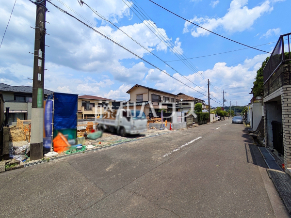 接道状況および現場風景 【日野市平山2丁目】 接道状況および現場風景 【日野市平山2丁目】