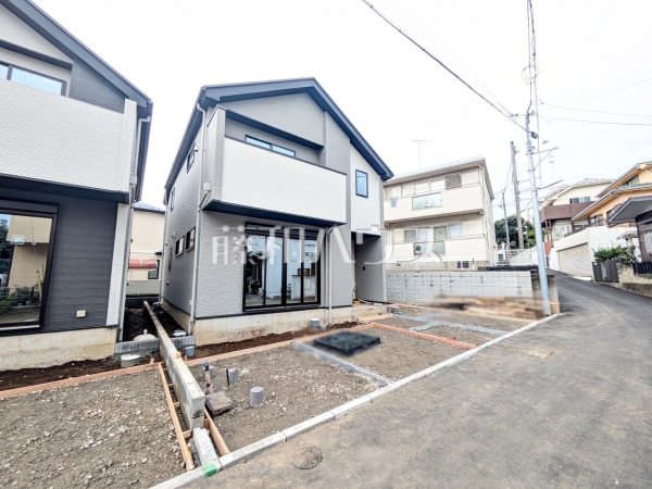 3号棟 接道状況および現場風景 【調布市深大寺東町7丁目】 3号棟 接道状況および現場風景 【調布市深大寺東町7丁目】