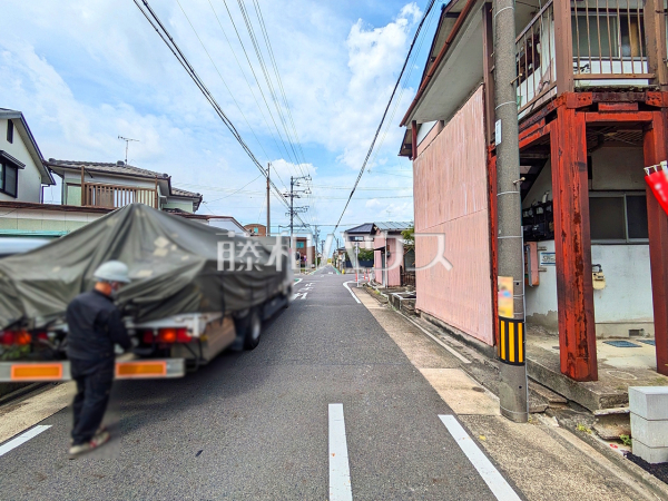 接道状況および現場風景 【名古屋市守山区川西1丁目】 接道状況および現場風景 【名古屋市守山区川西1丁目】