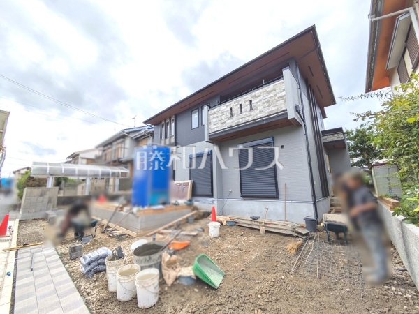 外観 【八王子市北野台2丁目】現在建築中の物件です!物件の内部構造などは今しか見られません。完成前の状態もご確認ください。是非ご見学のお問合せを! 外観 【八王子市北野台2丁目】現在建築中の物件です!物件の内部構造などは今しか見られません。完成前の状態もご確認ください。是非ご見学のお問合せを!