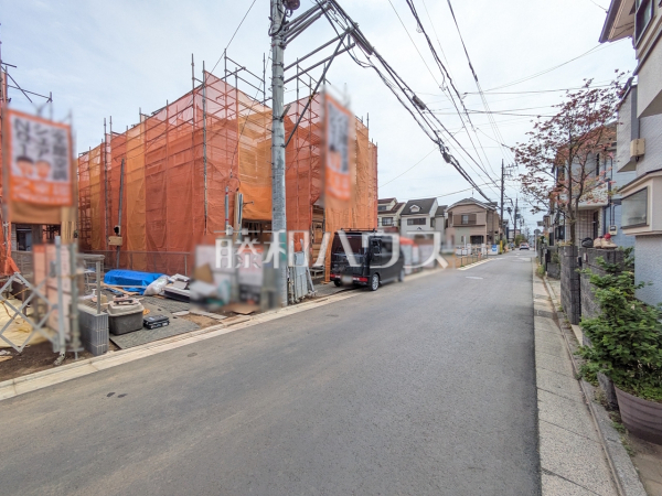 接道状況および現場風景 【国分寺市並木町1丁目】 接道状況および現場風景 【国分寺市並木町1丁目】