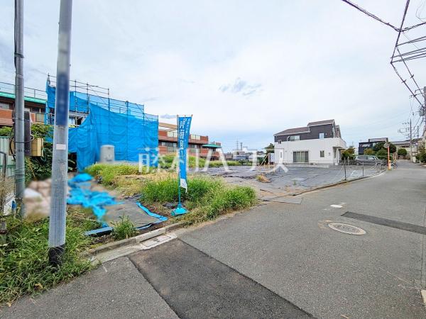 接道状況および現場風景 【三鷹市牟礼1丁目】 接道状況および現場風景 【三鷹市牟礼1丁目】