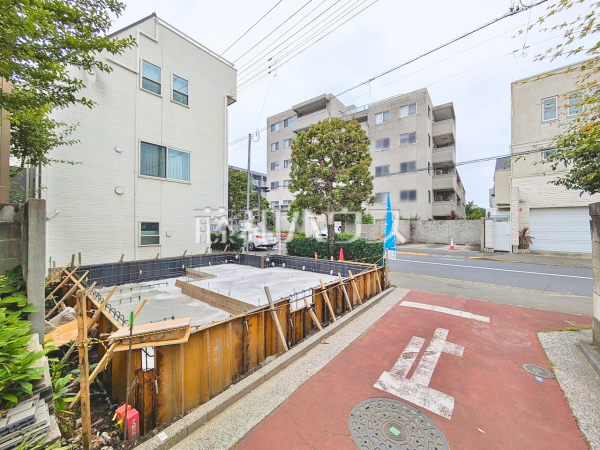 接道状況および現場風景 【武蔵野市境南町2丁目】 接道状況および現場風景 【武蔵野市境南町2丁目】