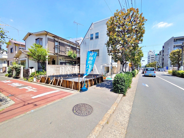 接道状況および現場風景 【武蔵野市境南町2丁目】 接道状況および現場風景 【武蔵野市境南町2丁目】