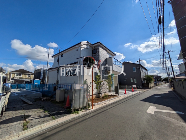 接道状況および現場風景 【練馬区大泉学園町2丁目】 接道状況および現場風景 【練馬区大泉学園町2丁目】