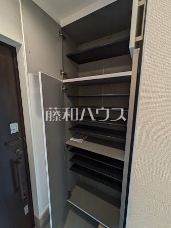 収納 【小金井市前原町4丁目】 収納 【小金井市前原町4丁目】