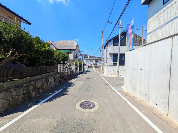 接道状況および現場風景 【福岡市東区八田3丁目】 接道状況および現場風景 【福岡市東区八田3丁目】