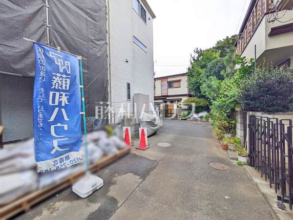 大通りから離れた場所にございますので、静かな環境となります。 【新座市野寺3丁目】 大通りから離れた場所にございますので、静かな環境となります。 【新座市野寺3丁目】