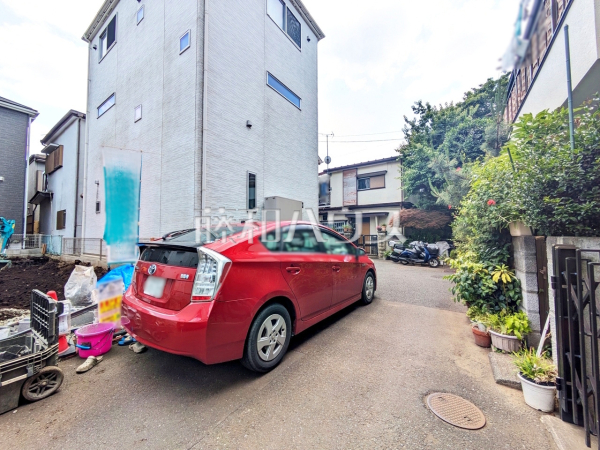接道状況および現場風景 【新座市野寺3丁目】 接道状況および現場風景 【新座市野寺3丁目】