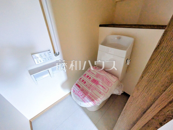 B号棟 トイレ 【所沢市中新井4丁目】 B号棟 トイレ 【所沢市中新井4丁目】