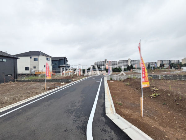 接道状況および現場風景 【八王子市長房町】 接道状況および現場風景 【八王子市長房町】