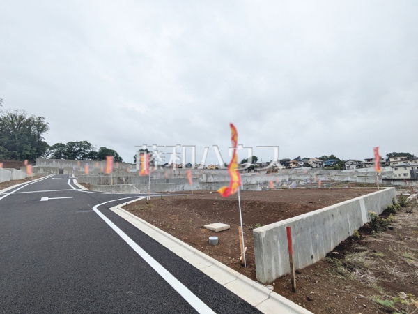 接道状況および現場風景 【八王子市長房町】 接道状況および現場風景 【八王子市長房町】